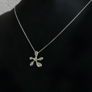 Pendentif fleur