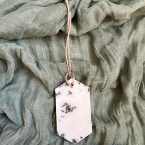 Suspension parfumée à la lavande