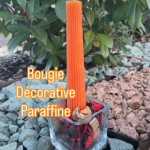 Bougie torsadée décorative colorée