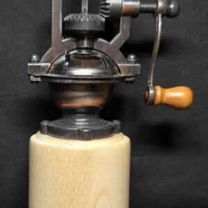 Moulin rustique à poivre, en frêne massif