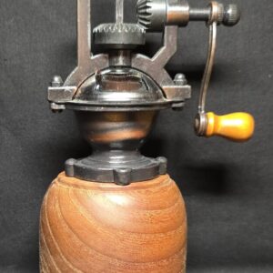 Moulin rustique à poivre, en orme massif