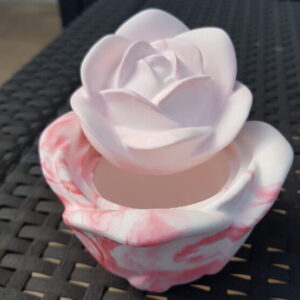 Pot en forme de rose